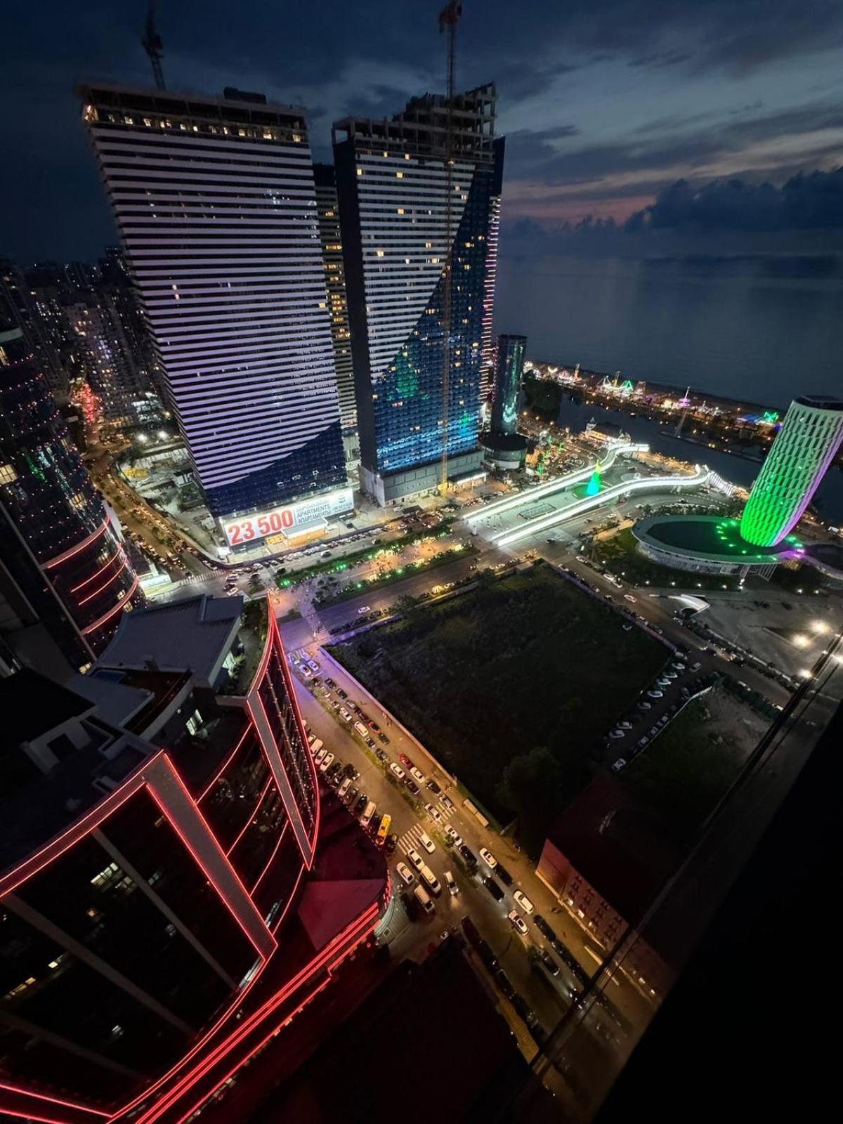 Moonlight Apart-Hotel Batumi Zewnętrze zdjęcie